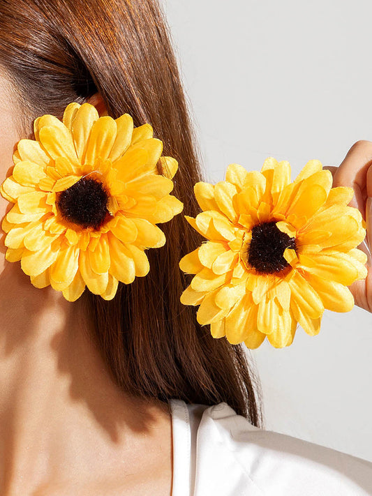 Flower Shape Drop Earrings