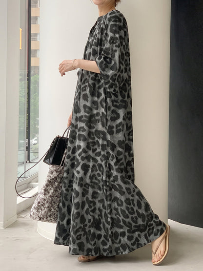 Half Sleeves Loose Contrast Color Leopard Pleated V-Neck Maxi Dresses