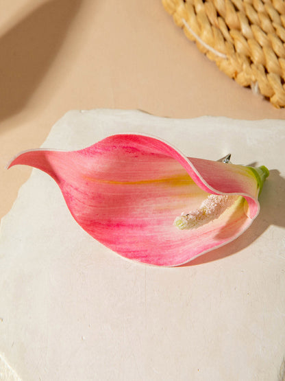 Three-Dimensional Flower Hair Clips