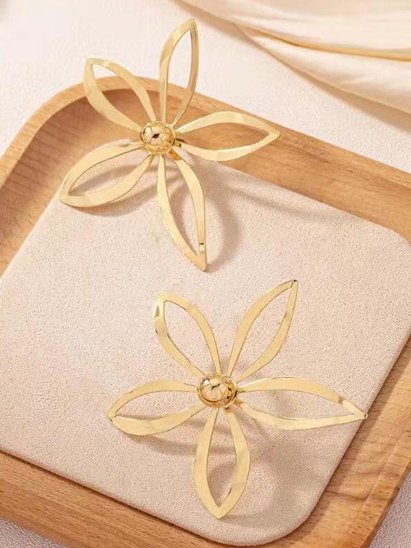 Flower Shape Drop Earrings