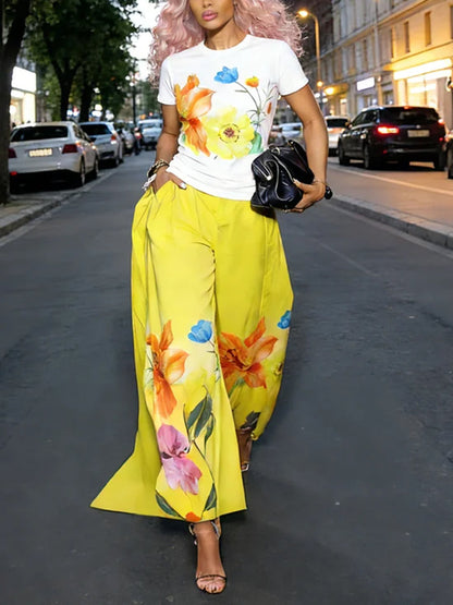 Short Sleeves Flower Print Solid Color Round-Neck T-Shirts