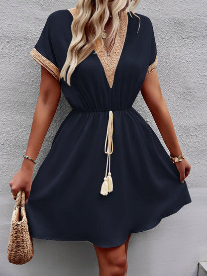 A-Line Elasticated Waist Contrast Color Drawstring Hollow Split-Joint Tasseled Tied V-Neck Mini Dresses