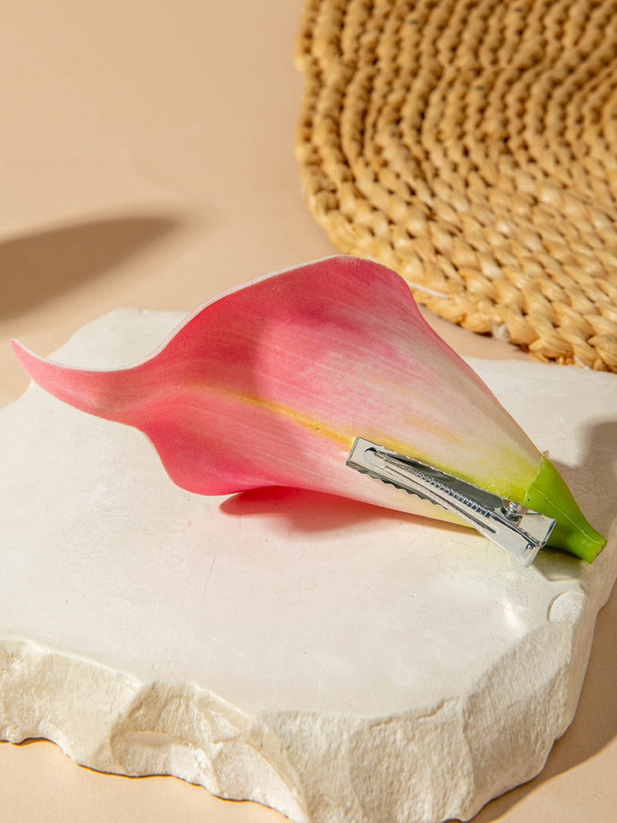 Three-Dimensional Flower Hair Clips