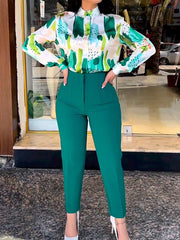 GREEN