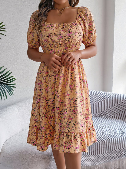 A-Line Short Sleeves Contrast Color Elasticity Flower Print Ruffle Trim Split-Joint Square-Neck Midi Dresses