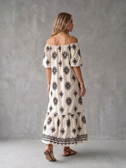 A-Line Half Sleeves Elasticity Pleated Printed Ruffle Trim Split-Joint Off-The-Shoulder Maxi Dresses