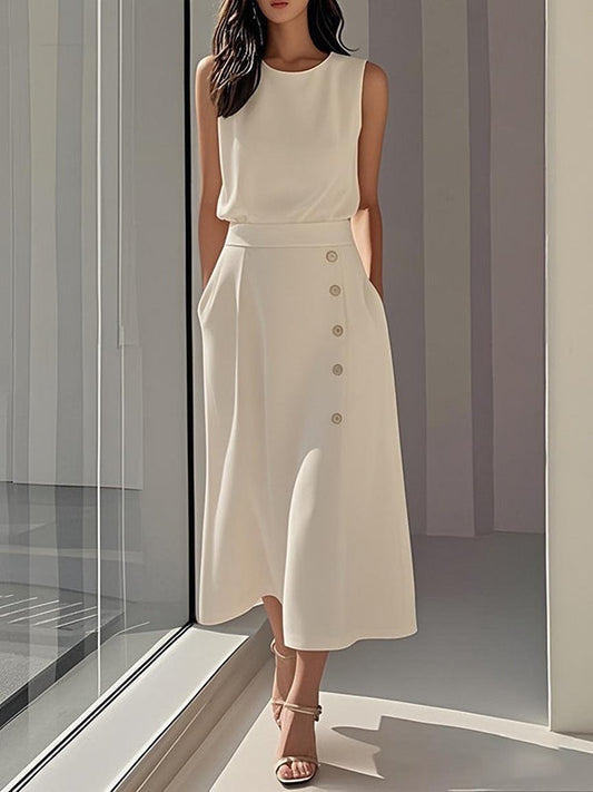 Loose Sleeveless Buttoned Pockets Solid Color Round-Neck Midi Dresses