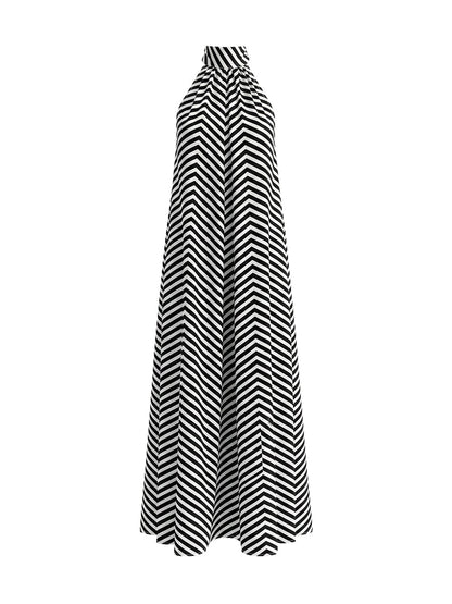 A-Line Loose Backless Contrast Color Elasticity Pockets Halter-Neck Maxi Dresses