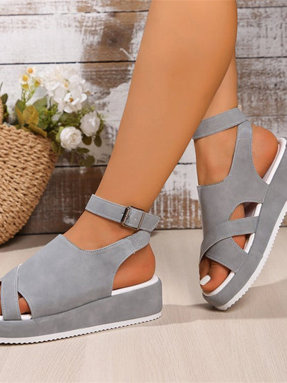 Buckle Round-Toe Sandals
