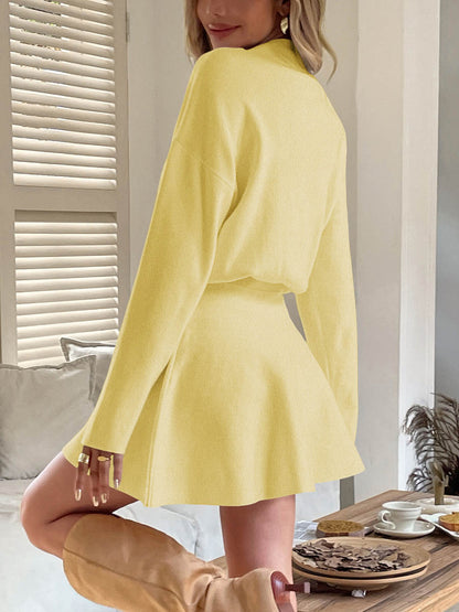 A-line High Waisted Elasticity Solid Color Round-neck Mini Dresses Sweater Dresses