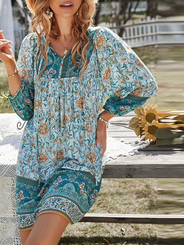 A-Line Loose Contrast Color Flower Print Pleated V-Neck Mini Dresses