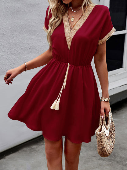 A-Line Elasticated Waist Contrast Color Drawstring Hollow Split-Joint Tasseled Tied V-Neck Mini Dresses