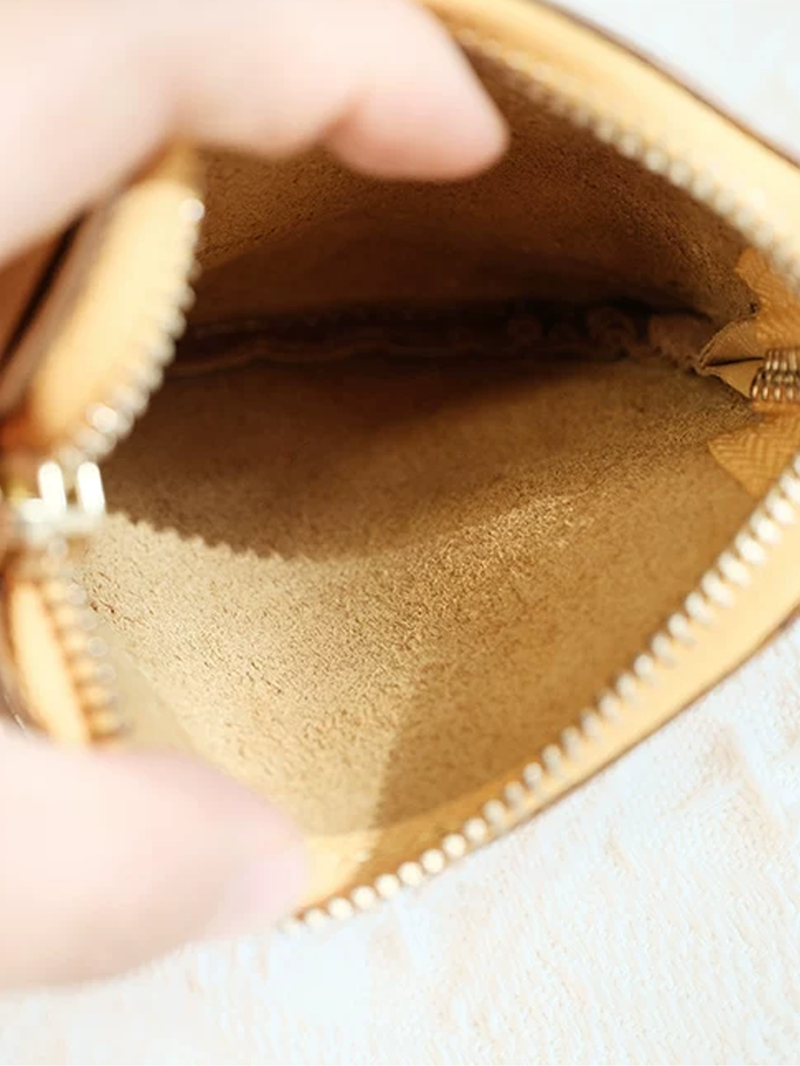 Leather Vintage Lipstick Pouch