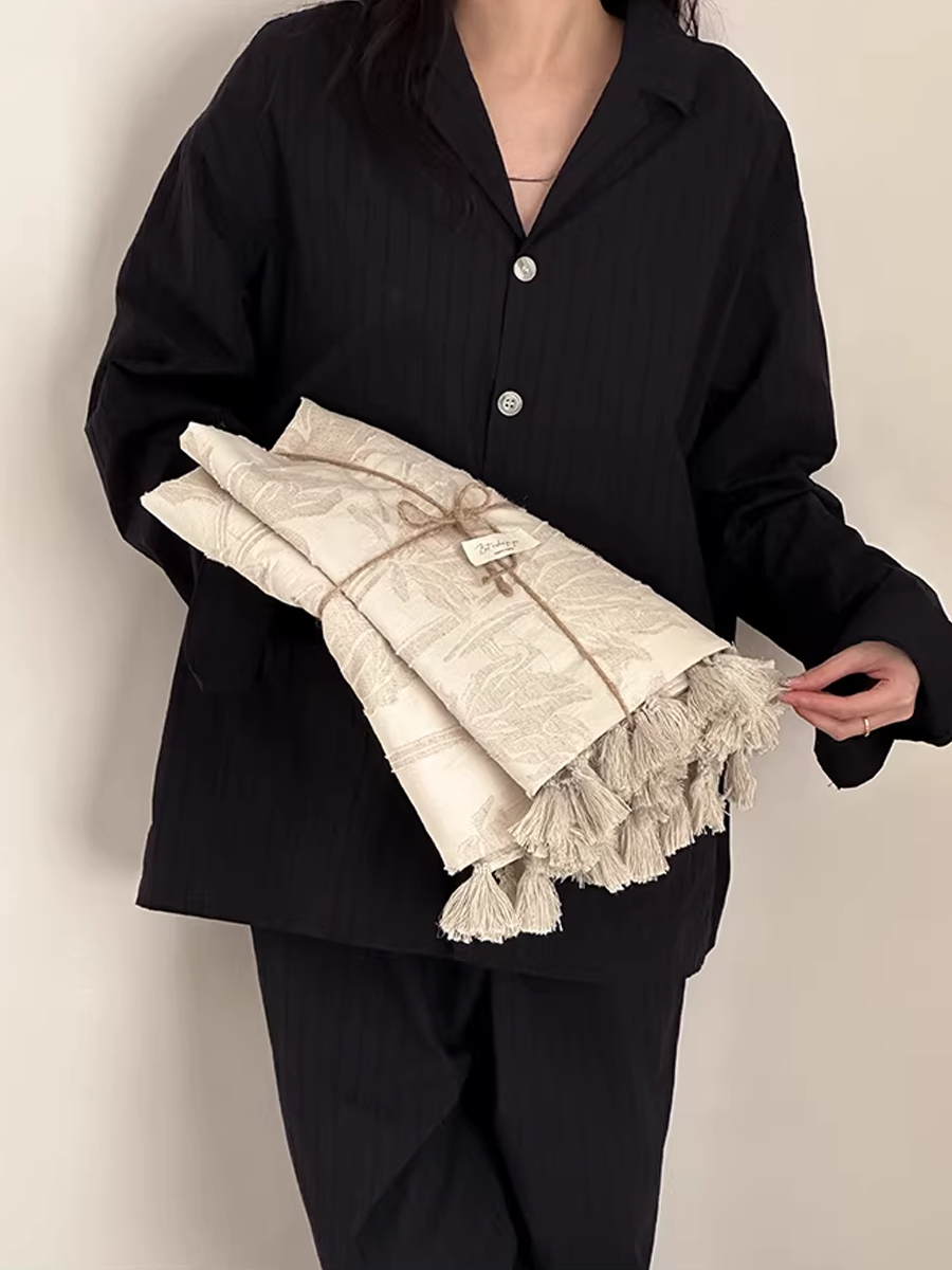 Retro Textured Cotton-Linen Tassel Floral Jacquard Blanket