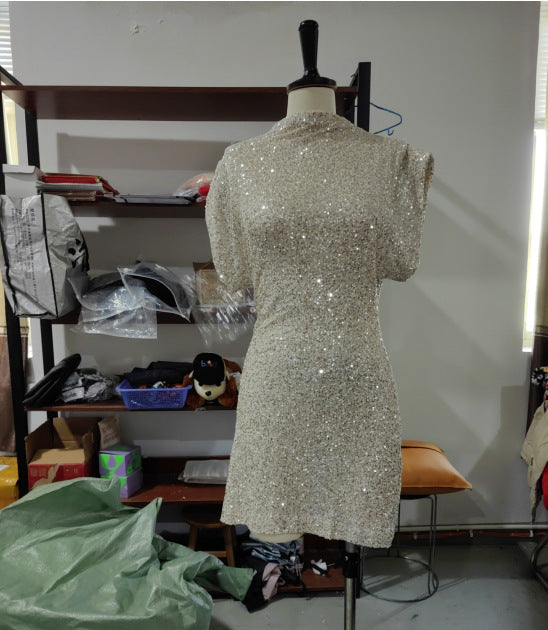 Women's Sheath Dress Elegant Round Neck Sequins Sleeveless Solid Color Above Knee Banquet