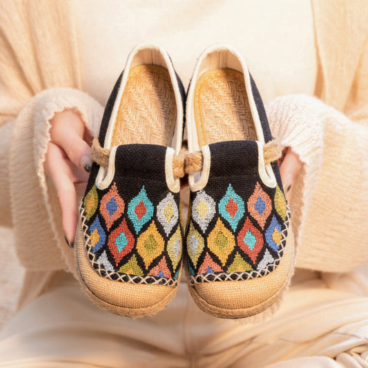 Women Ethnic Print Linen Flat Shoes