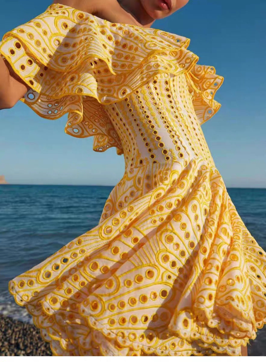 Women's Sheath Dress Vacation Simple Style Boat Neck Short Sleeve Solid Color Above Knee Holiday