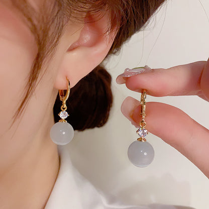 Literary and clear fashion opal earrings