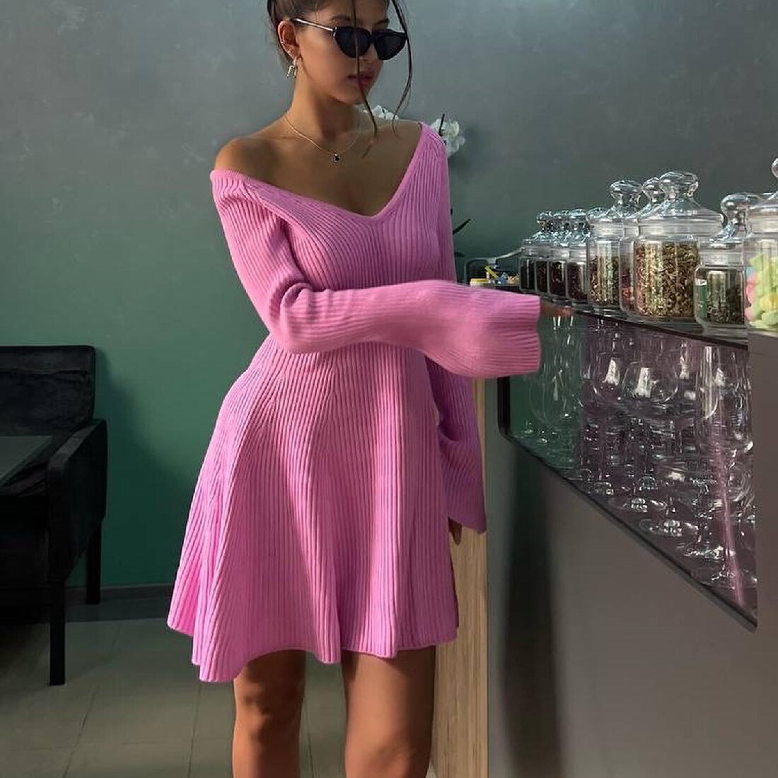 Women's Sheath Dress Simple Style V Neck Long Sleeve Solid Color Above Knee Holiday