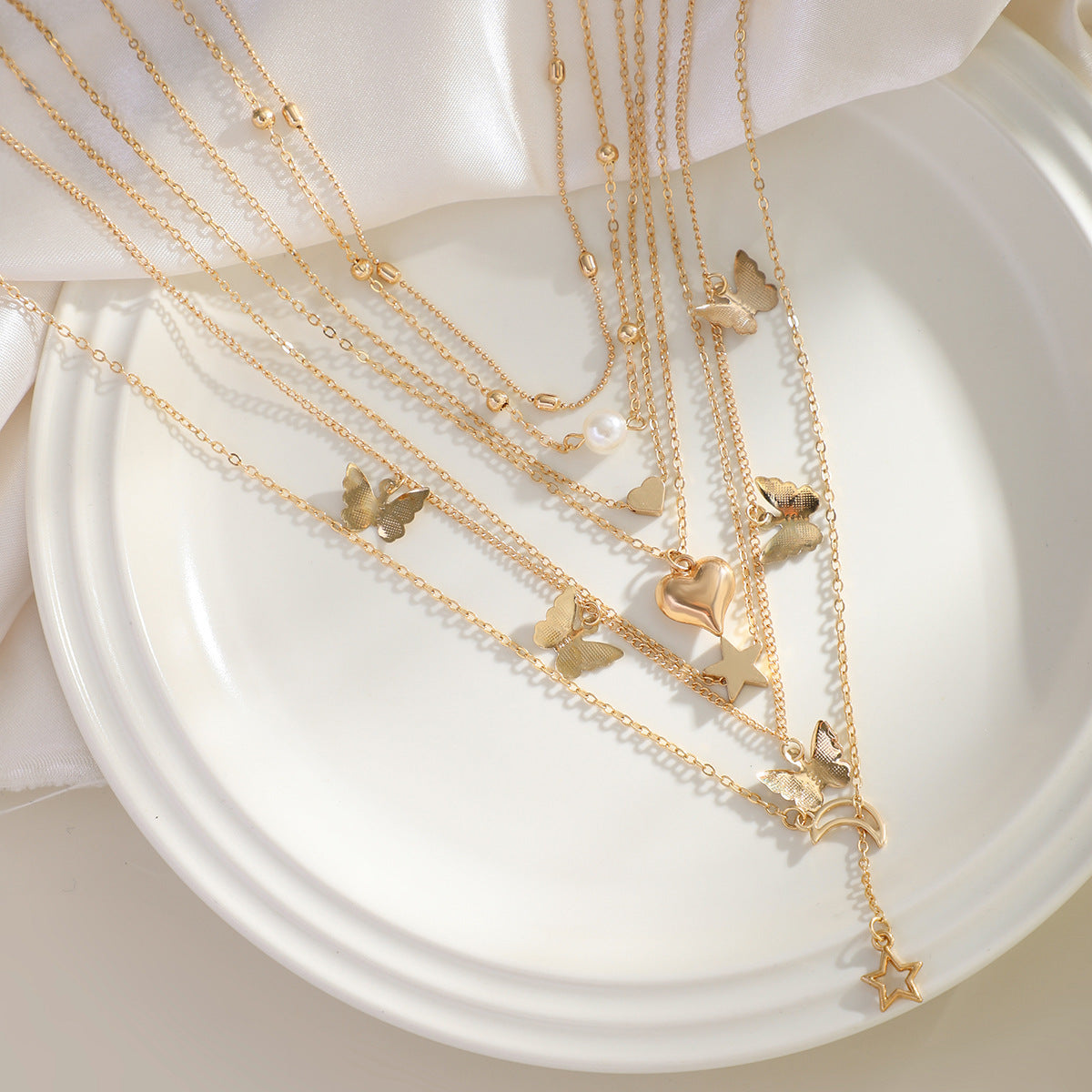 Jewelry Retro Star Heart Shape Arylic Alloy Copper Plating Pendant Necklace