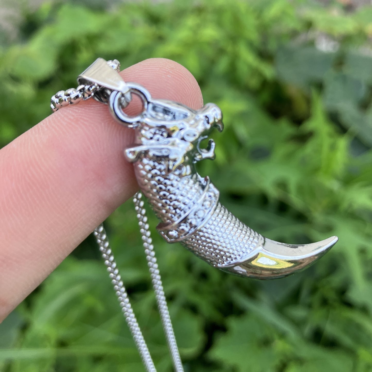 Jewelry Punk Streetwear Wolf Tooth 304 Stainless Steel Silica Gel Oval Pendant Necklace