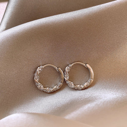 New Popular Niche Unique Earrings Women's Gold Premium Sensory Ring Ear Buckle Earrings
