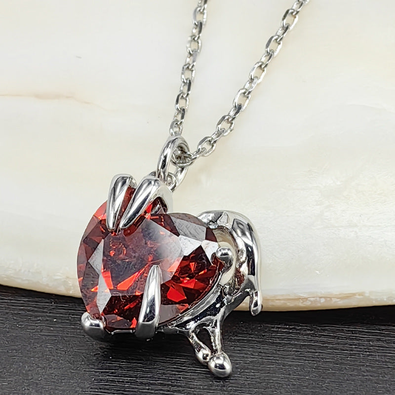 Minimal Heart Pendant Necklace