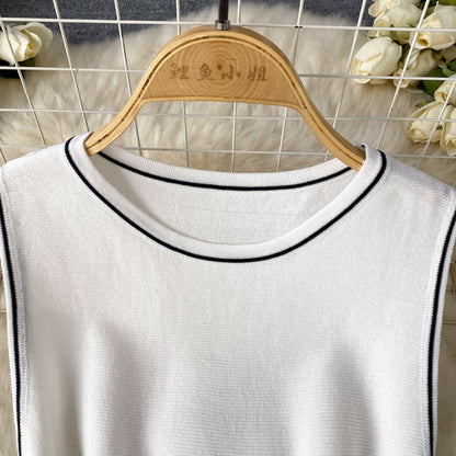 Women's Sheath Dress Elegant Round Neck Contrast Binding Sleeveless Stripe Above Knee Daily