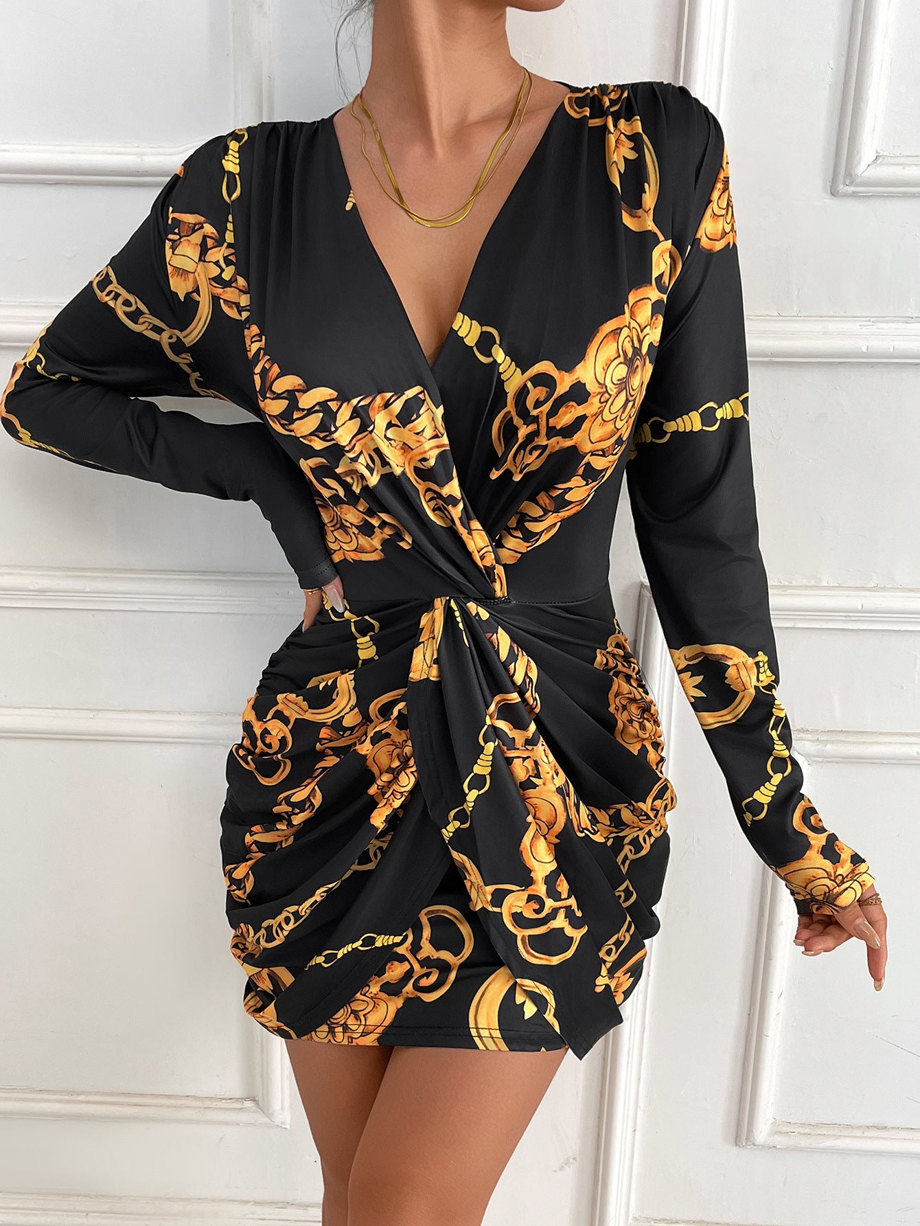 Women's Sheath Dress Vintage Style V Neck Zipper Long Sleeve chain Above Knee Travel