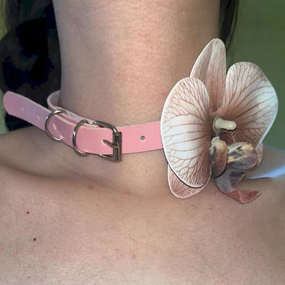 Sweet Simple Style Flower Pu Leather  Choker