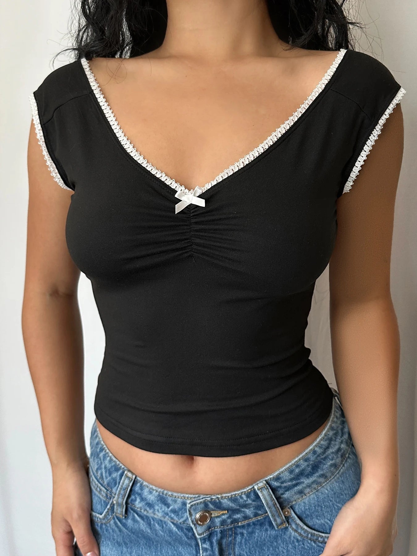 fashionLace Patchwork Fold Bow Vest Basic V-neck 90s Streetwear Casual All-match Crop Tops Slim Vintage 90s Chic Outfits