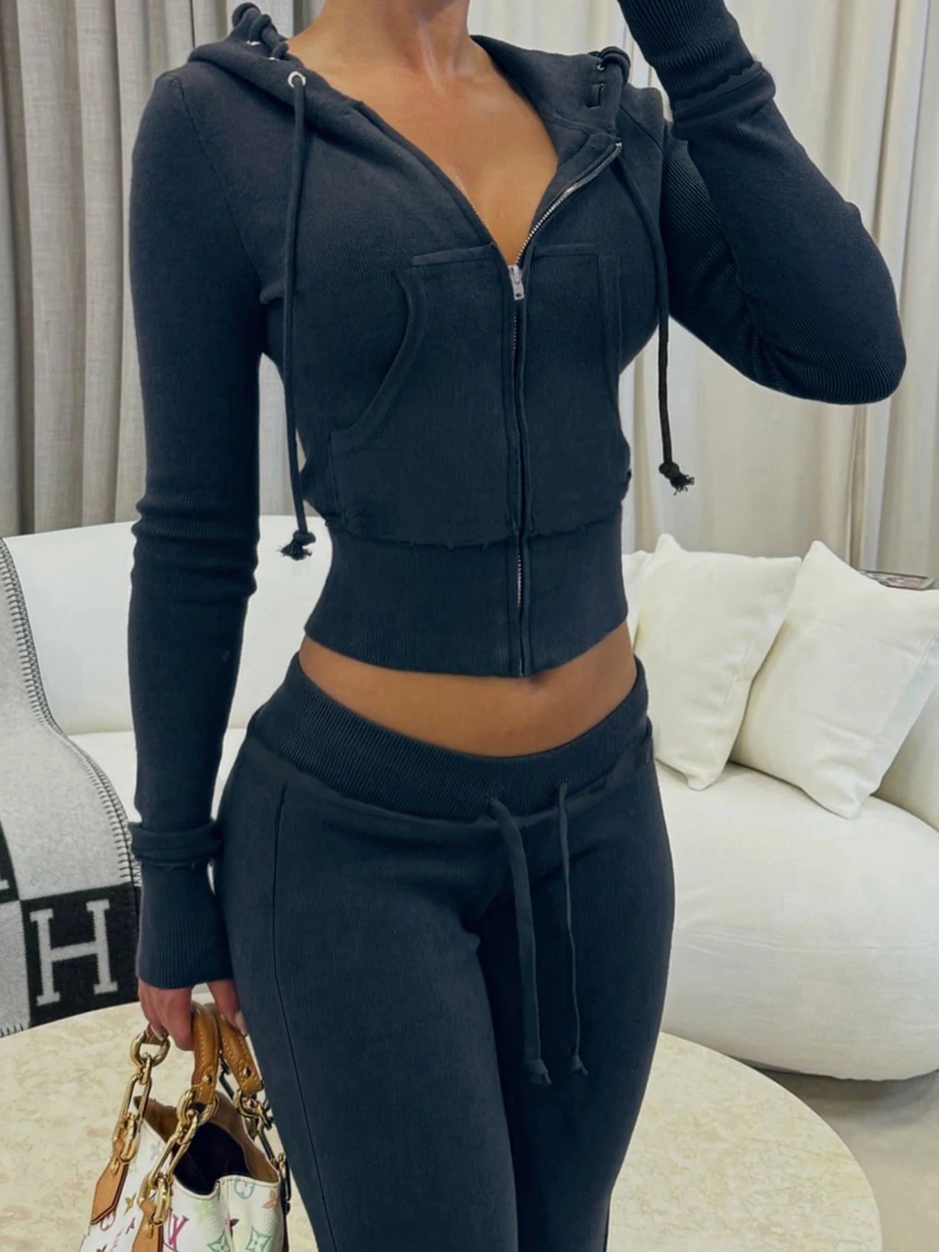 fashionStreetwear  Zip Up Hoodies Coats Chic Y2K Front-pockets Casual Sweatshirts Office Lady Long Seelves Cute Jackets