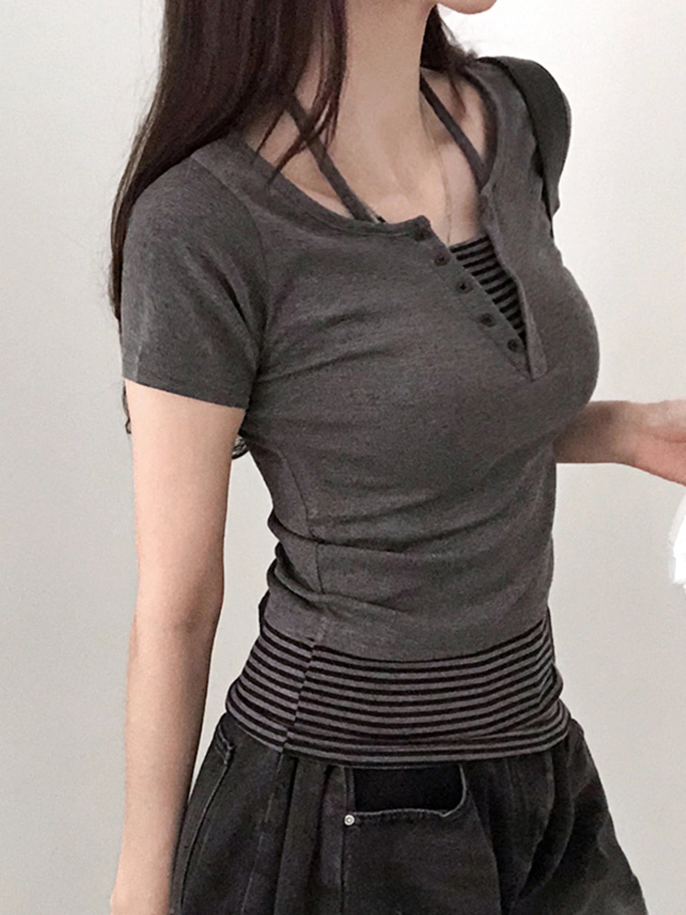 fashionStriped Button Halter Casual Two-piece Set Slim Summer Streetwear Elastic Vintage Suit Chic Basic Sexy Twinset