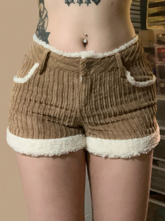 fashionVintage Retro Corduroy Women's Shorts Knitted Basics Casual Low Waisted Fashion Cloth Chic Fur Patchwork Shorts
