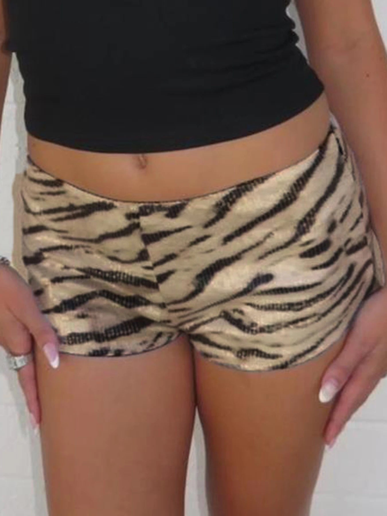 fashion Zebra Striped Sequined Shorts   Chic Aesthetic Skinny Waist Bottoms Casual Fashion Pants Knitted Women's Outfits