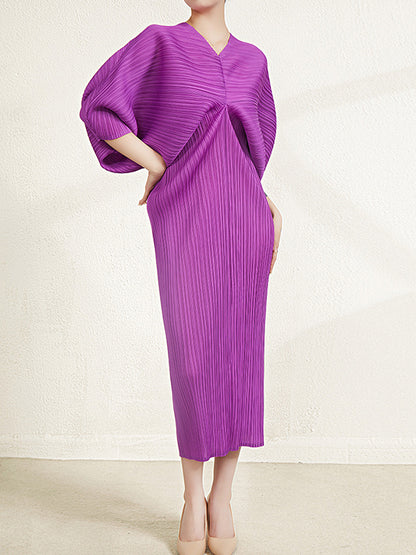Batwing Sleeves Three-Quarter Sleeves Pleated Solid Color V-Neck Midi Dresses