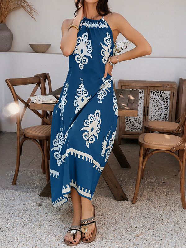 A-Line Loose Contrast Color Halter-Neck Maxi Dresses