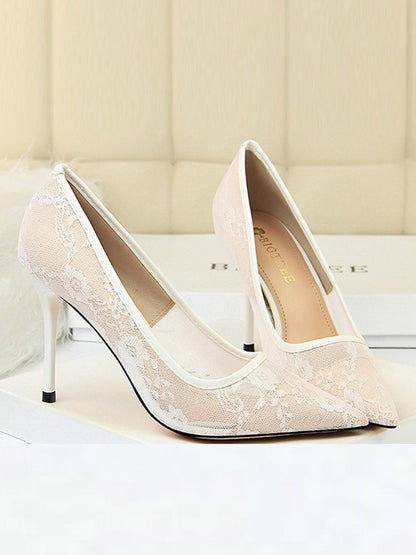 Flower Print Hollow Pointed-Toe Split-Joint Pumps