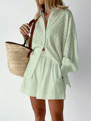 LIGHT GREEN