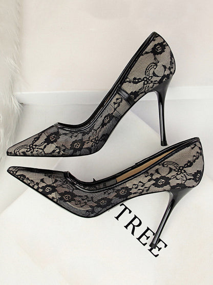 Flower Print Hollow Pointed-Toe Split-Joint Pumps