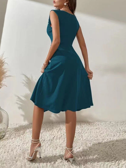 A-Line High Waisted Beads Pleated Solid Color Split-Joint Round-Neck Mini Dresses