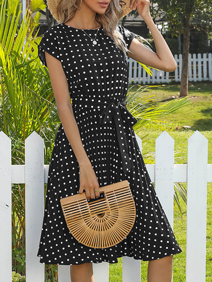 A-Line Cap Sleeve Buttoned Contrast Color Pleated Polka-Dot Split-Joint Tied Waist Round-Neck Midi Dresses