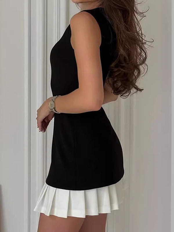Sleeveless Pleated Solid Color Split-Joint Tiered Round-neck Mini Dresses