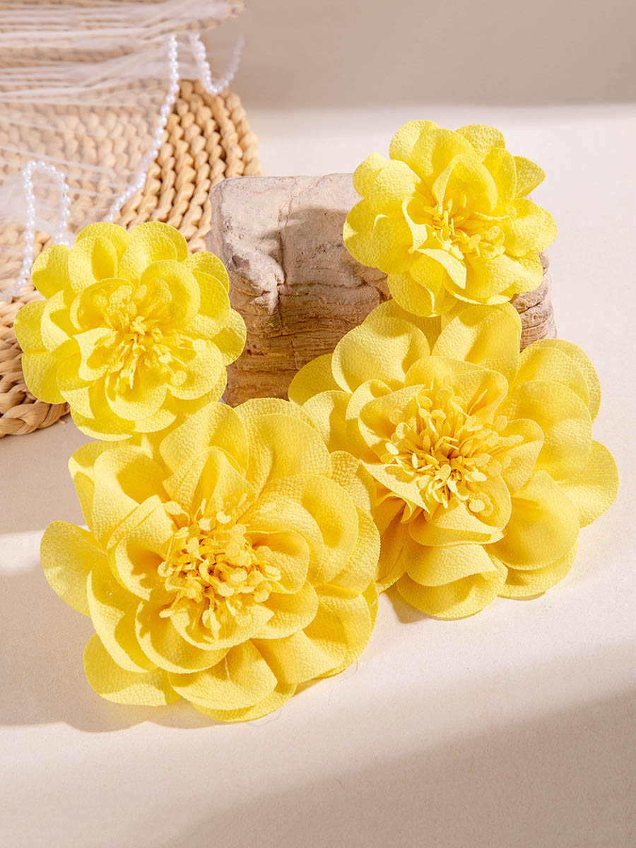 Flower Shape Drop Earrings