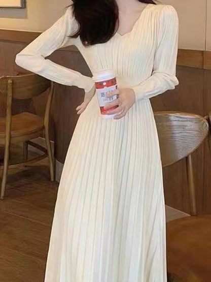 A-Line High Waisted Pleated Solid Color V-Neck Midi Dresses Sweater Dresses
