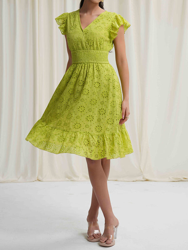 A-Line Loose Elasticity Hollow Pleated Solid Color V-Neck Mini Dresses