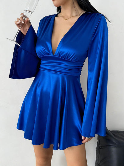 Bodycon Elasticated Waist Solid Color Deep V-Neck Mini Dresses
