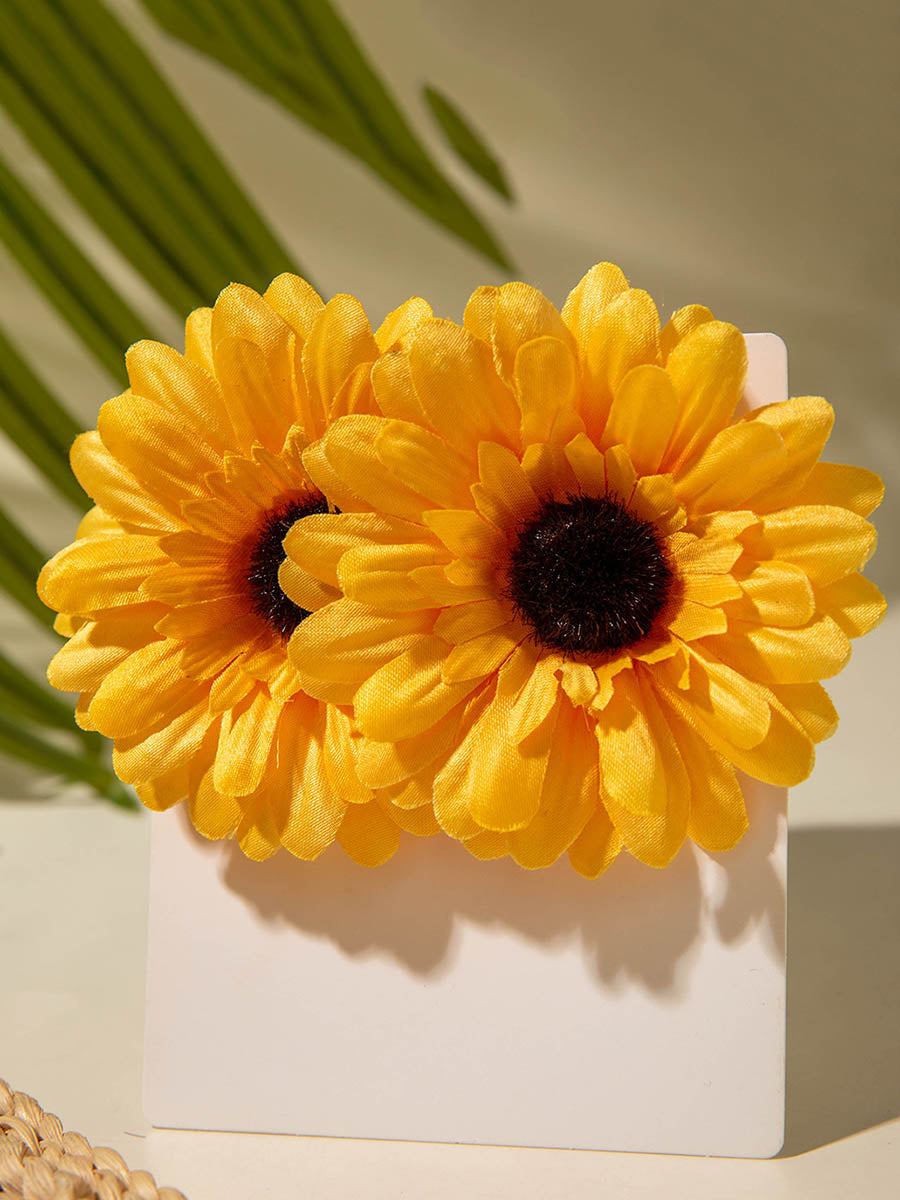 Flower Shape Drop Earrings