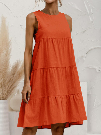 A-Line Loose Pleated Solid Color Tiered Round-Neck Mini Dresses