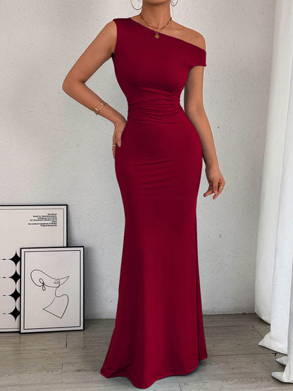 Bodycon High Waisted Asymmetric Pleated Solid Color Split-Side One-Shoulder Maxi Dresses